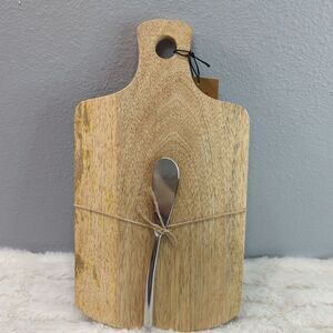 Creative‎ Co-Op Mango Wood Cutting Board With Knife 11" X 5-3/4" NWT